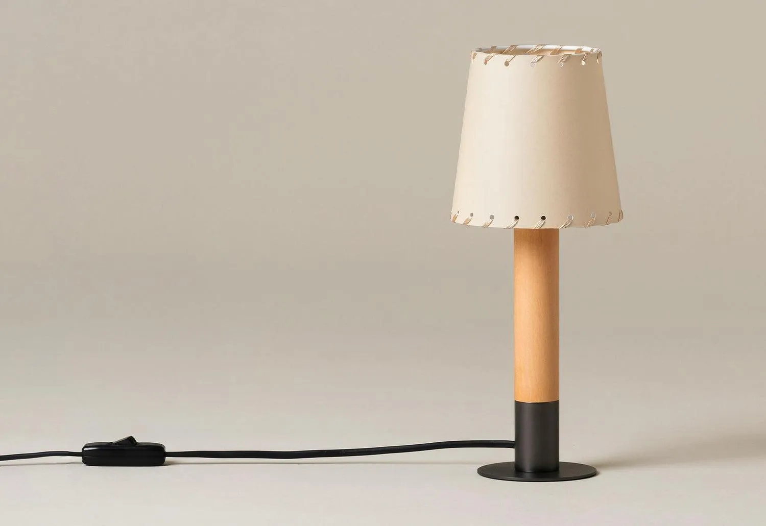 Basica Minima Table Lamp