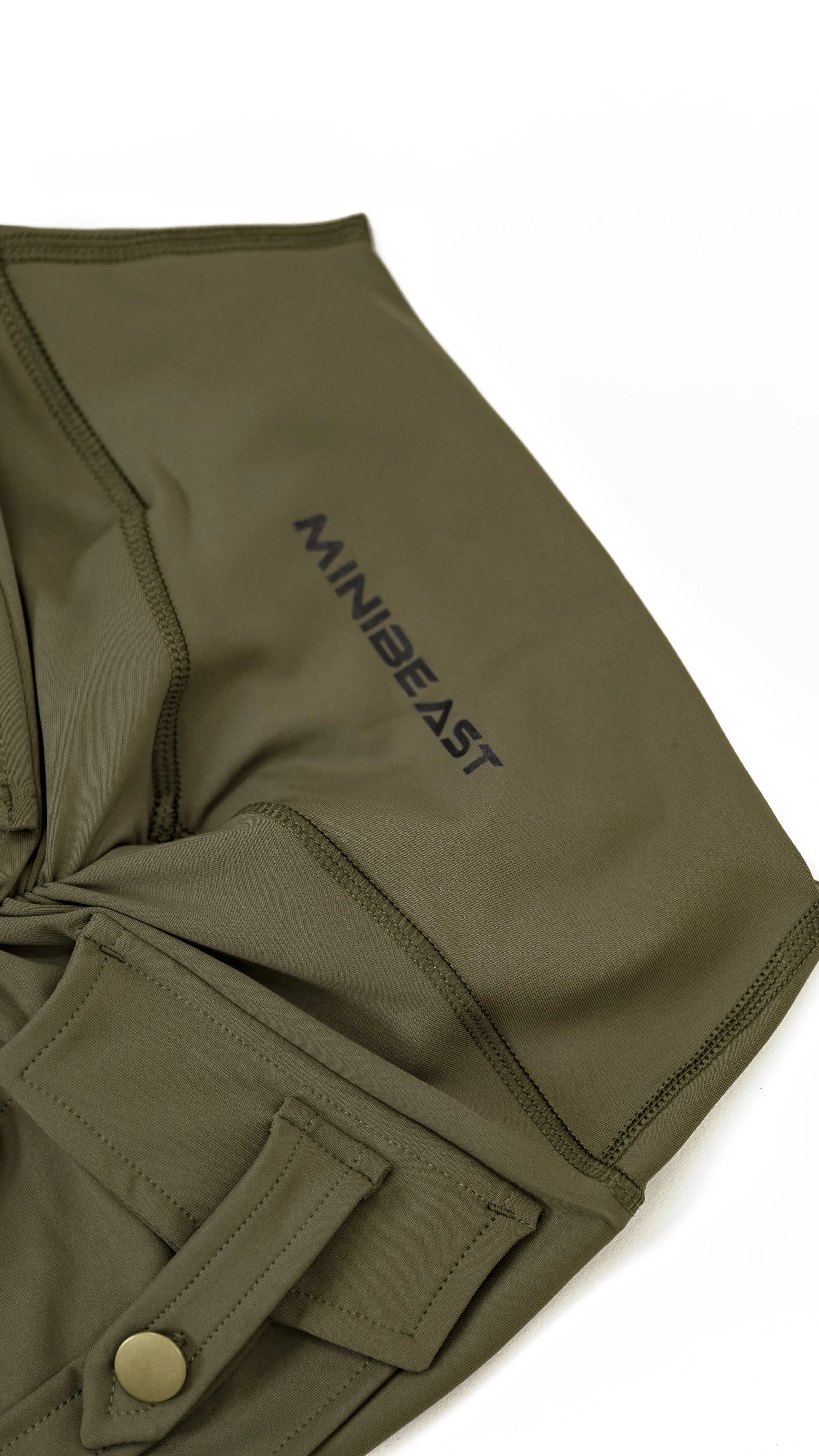 Curve Cargo Shorts