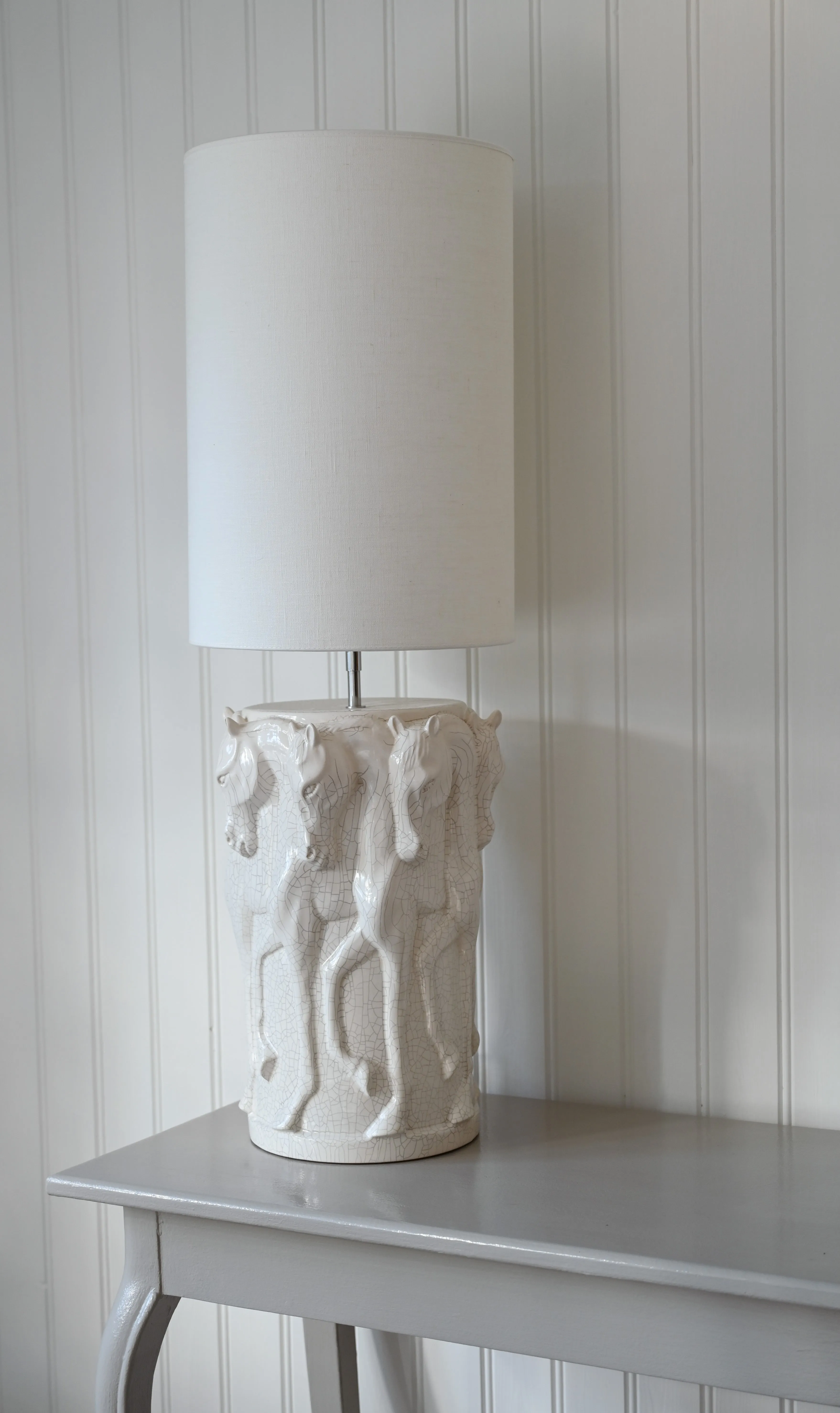 Lamp Stand Dancing Horses off-white Crack