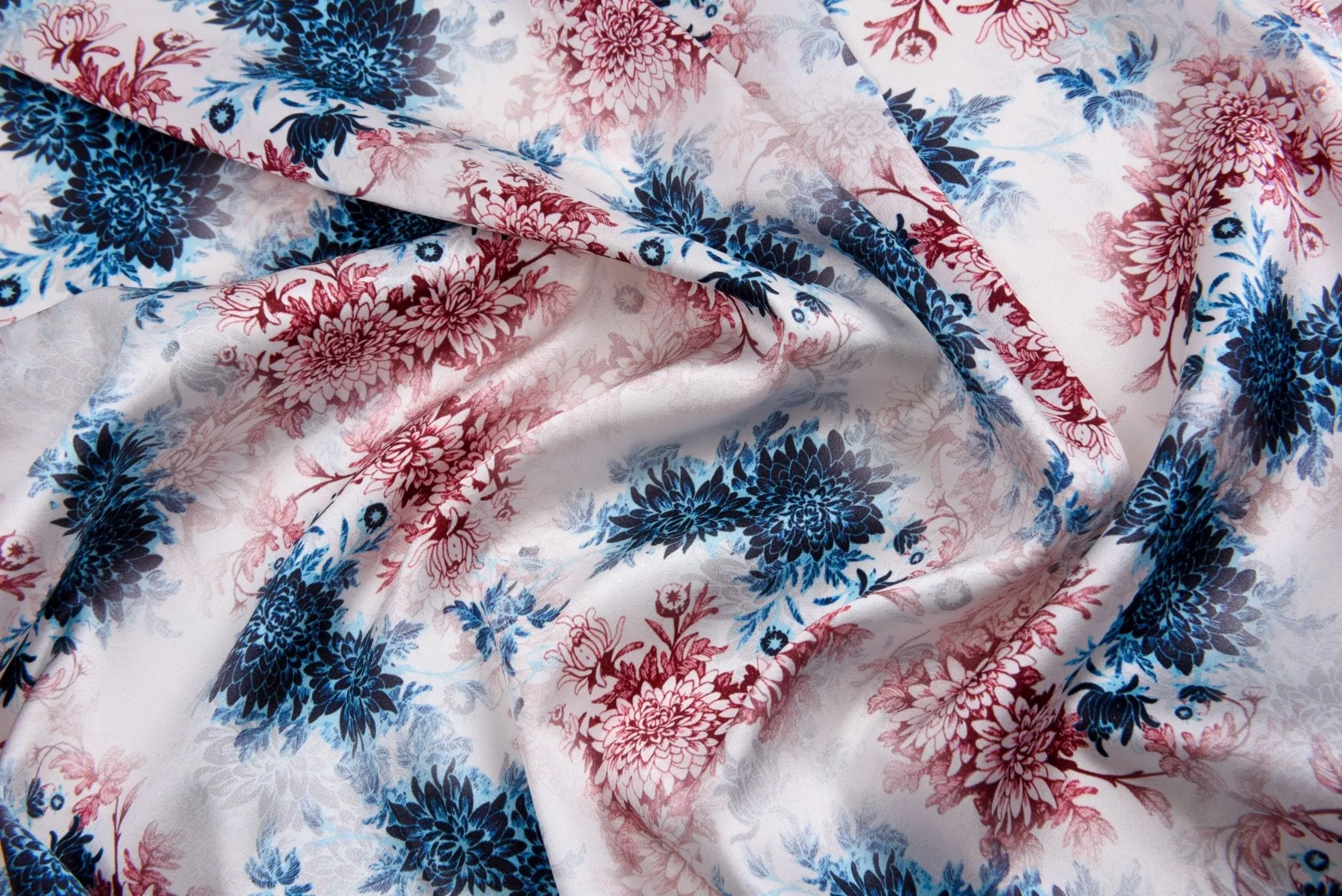 Original 100% Silk Floral Print Stretch Silk Fabric, 19 Momme Mulberry Silk Fabric.100% CRUELTY-FREE SILK Fashion Apparel