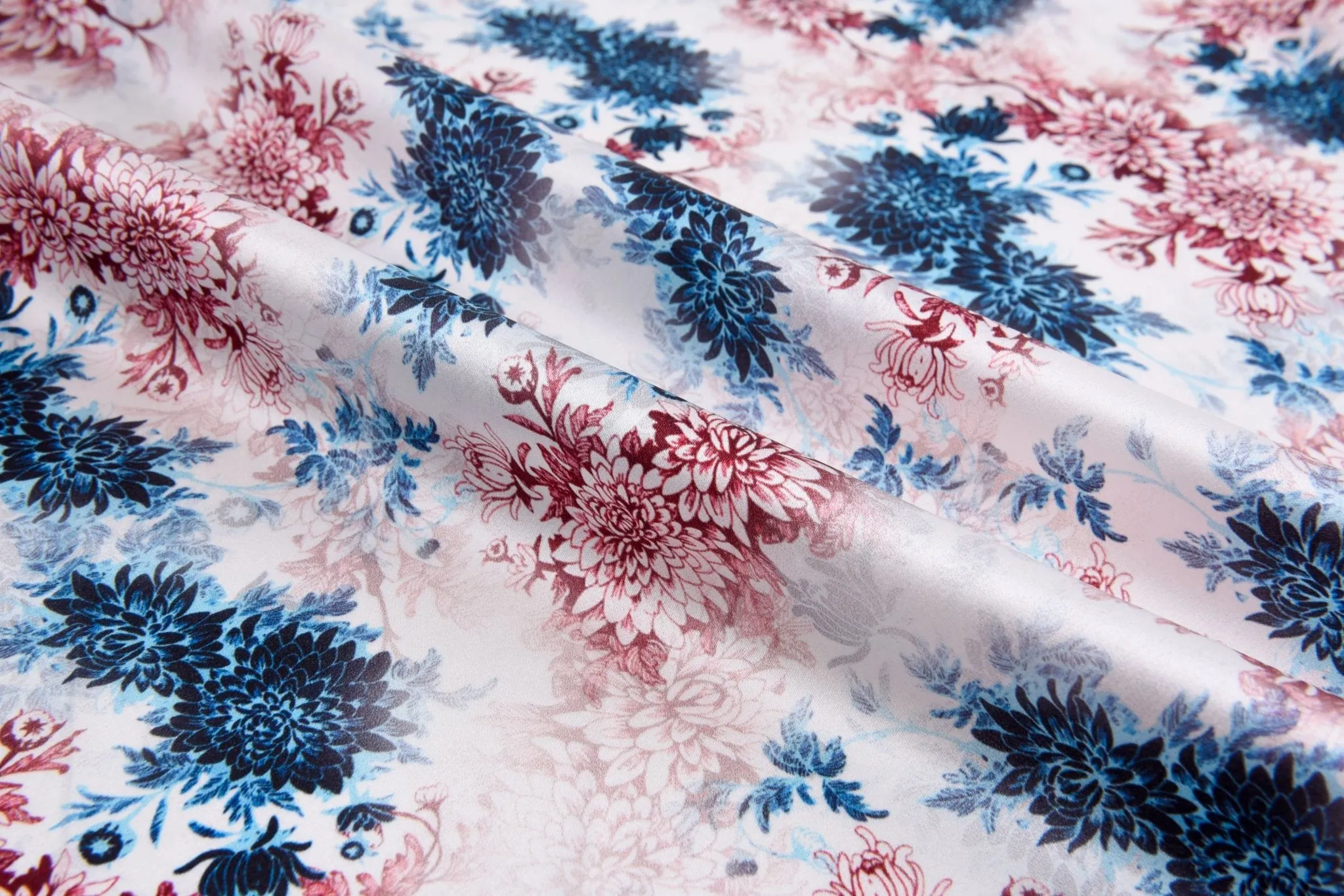 Original 100% Silk Floral Print Stretch Silk Fabric, 19 Momme Mulberry Silk Fabric.100% CRUELTY-FREE SILK Fashion Apparel